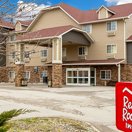 Red Roof Inn & Suites Omaha - Council Bluffs Exteriör bild